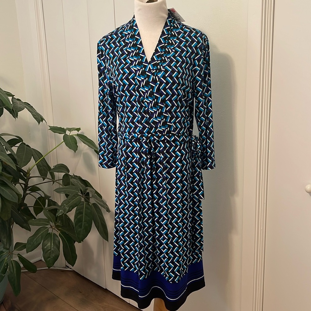 Liz Claiborne geometric pattern dress- New With Tags!